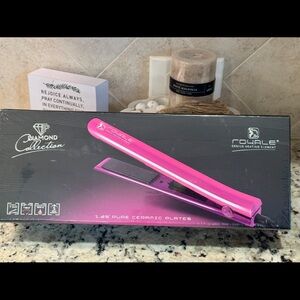 Royalé Diamond Collection Pink Flat Iron - 1.25" Ceramic Plates